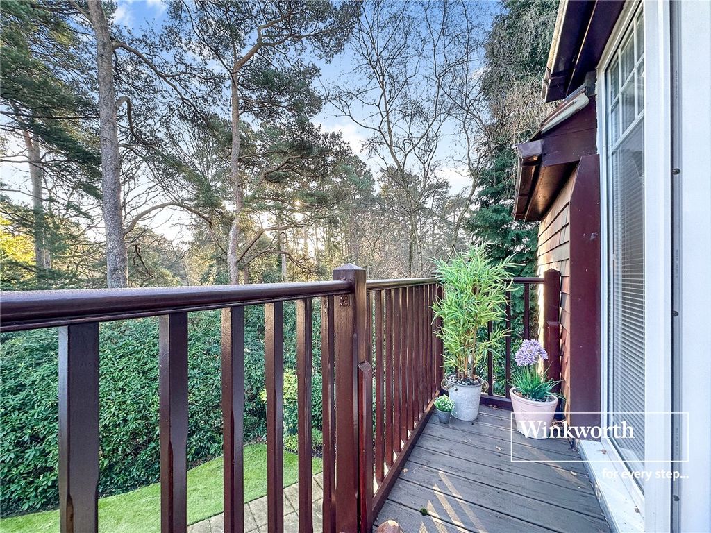 Additional image 11 of 3 bed flat for saleGolf Links Road, Ferndown, Dorset BH22