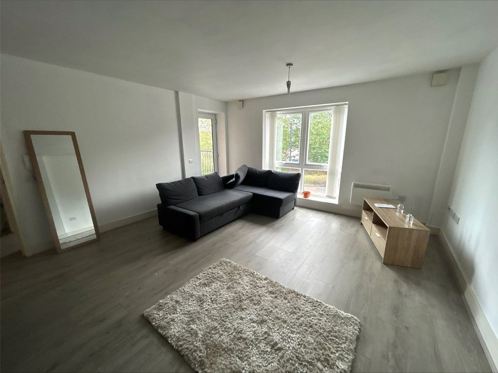 Property photo 2 of 10 Picture No. 04