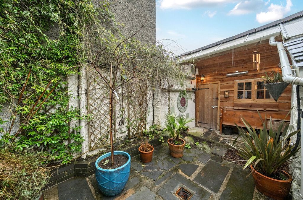 Property photo 3 of 22 Picture No. 03