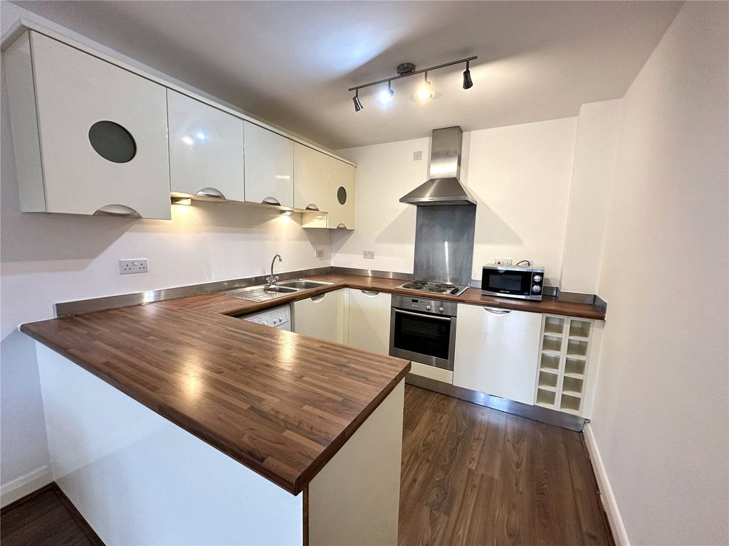 Property photo 3 of 12 Picture No. 07