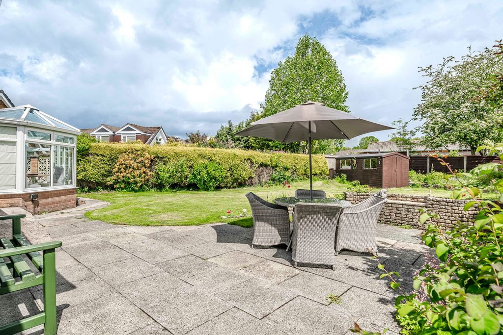 Additional image 43 of 3 bed detached bungalow for saleVicarsfields Road, Leyland PR25