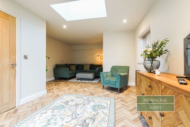 Property photo 3 of 22 Photo 7