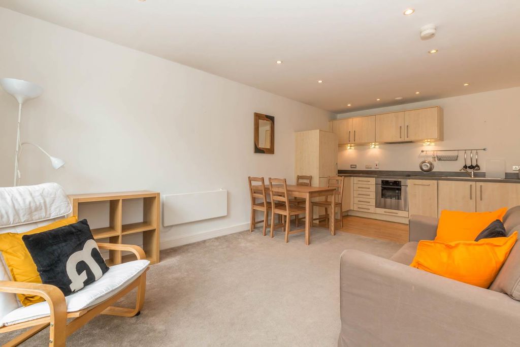 Property photo 2 of 9 Living Area