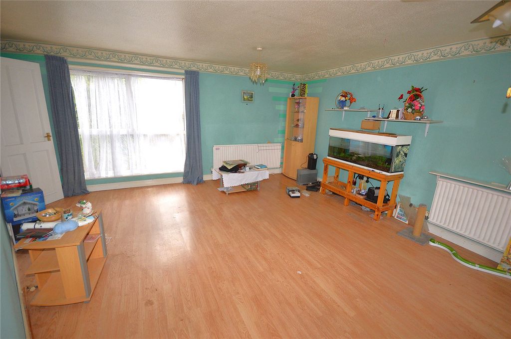 Property photo 2 of 16 Picture No. 08