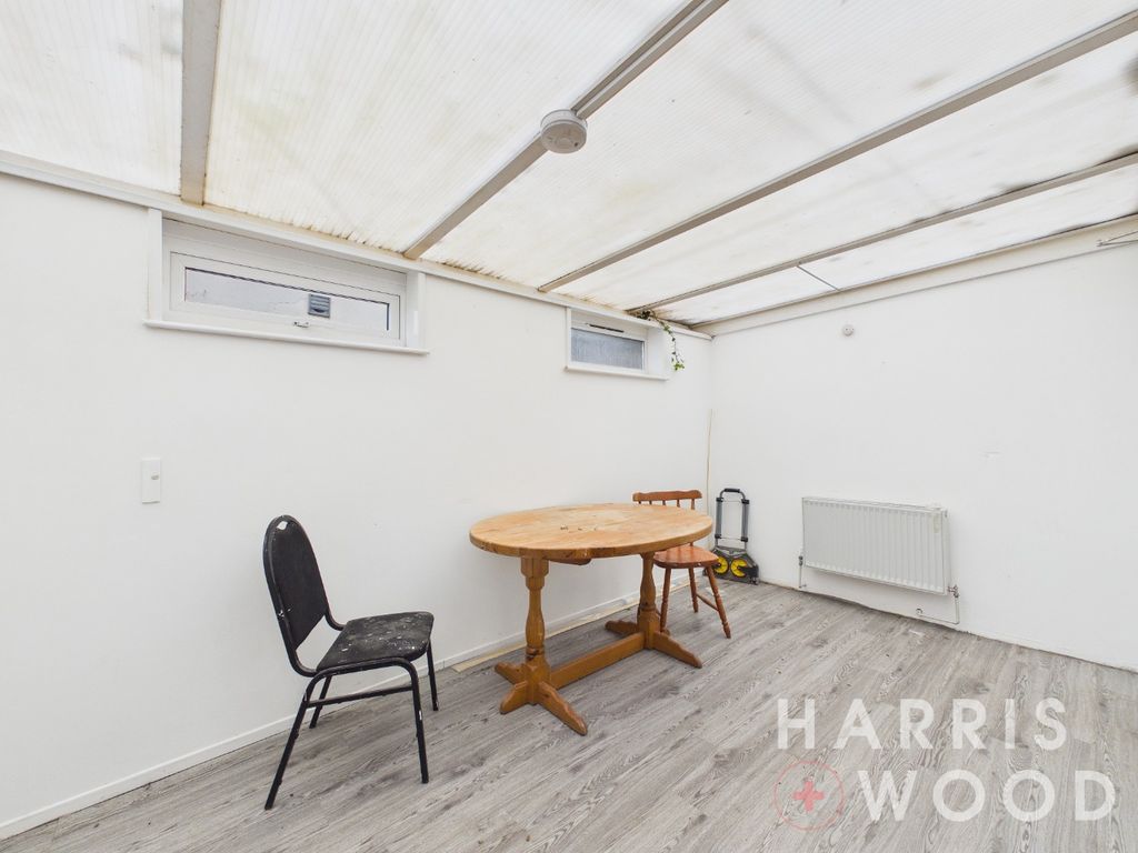 Property photo 3 of 15 4983722