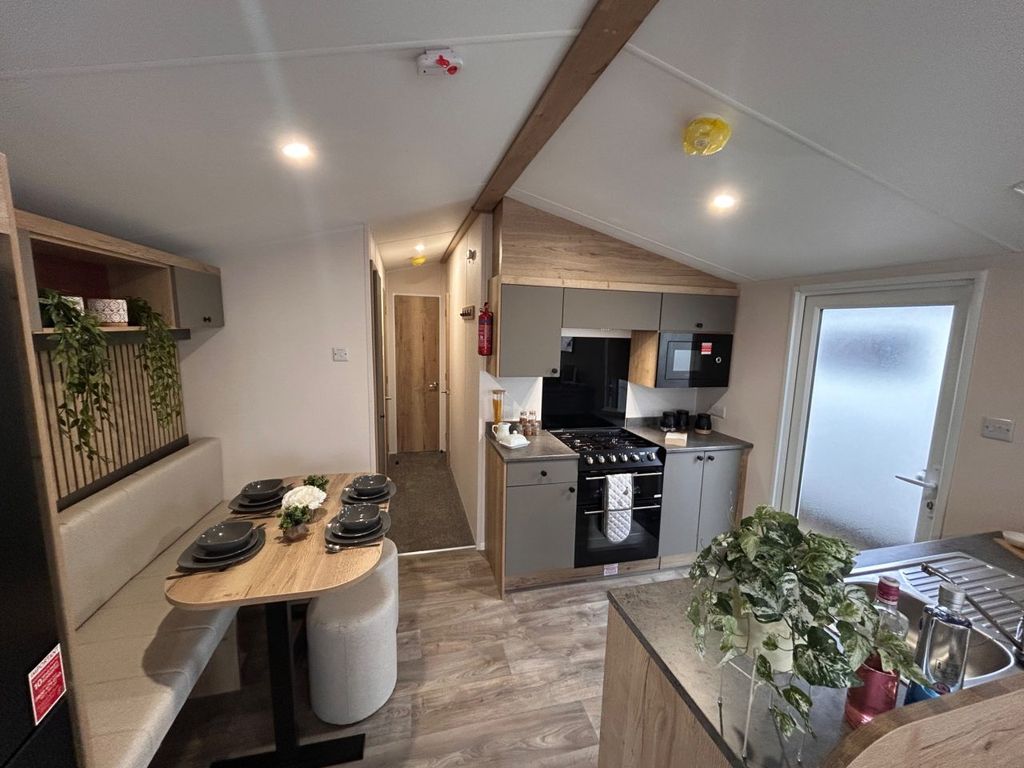 Property photo 3 of 22 Willerby Rio 2025 Car0064320 127316968.Jpeg