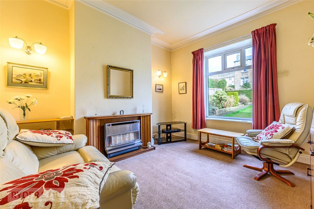 Property photo 3 of 21 Picture No. 29