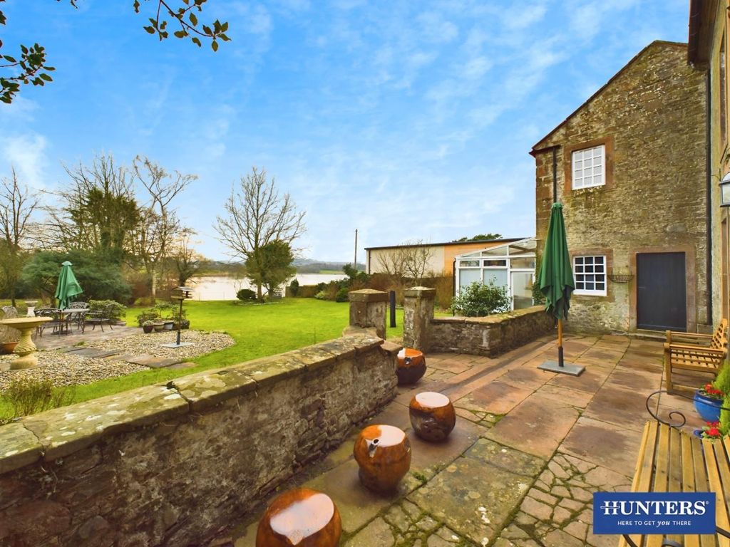 Property photo 2 of 51 Rear Garden