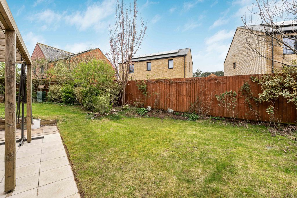 Property photo 3 of 25