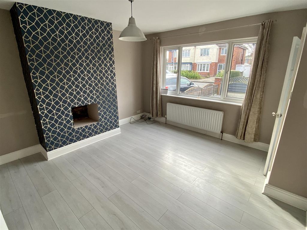 Property photo 2 of 7 Img_5055.Jpg