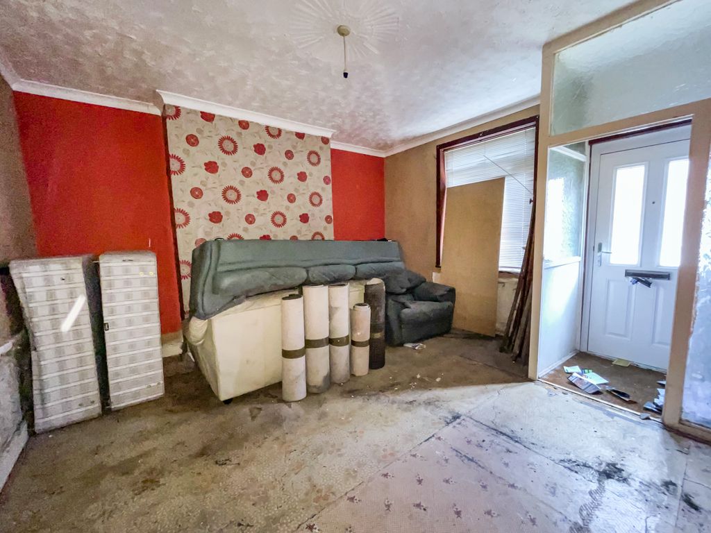 Property photo 3 of 3