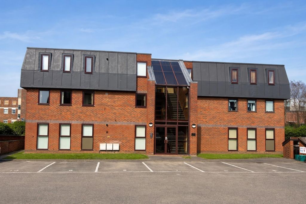 Property photo 1 of 5 Front