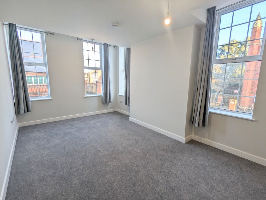 Property photo 3 of 5