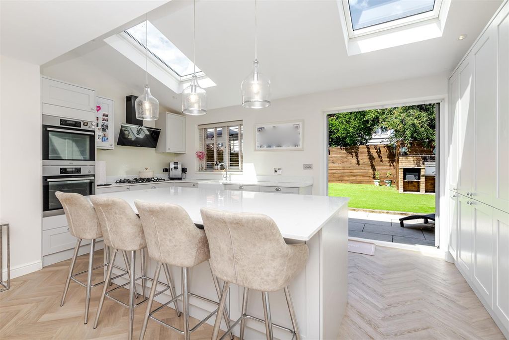 Property photo 3 of 30 65Semphillroad-18.Jpg