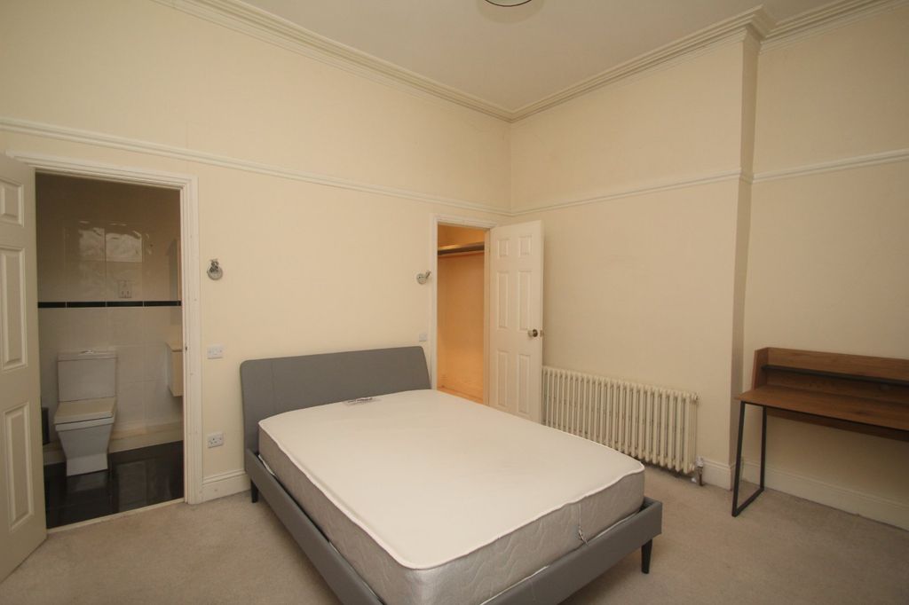 Property photo 3 of 8 Picture No. 07