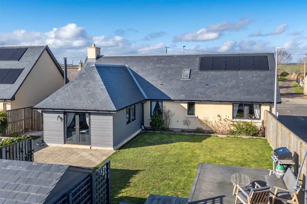 Property photo 1 of 16 13 East Haugh Birgham-17.Jpg