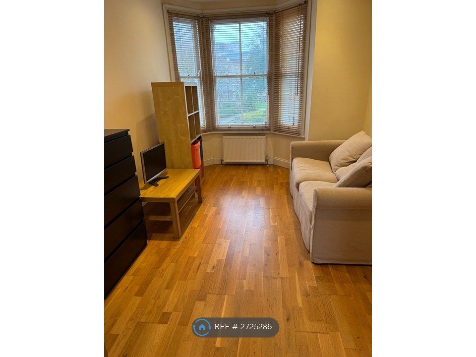 Property photo 3 of 4