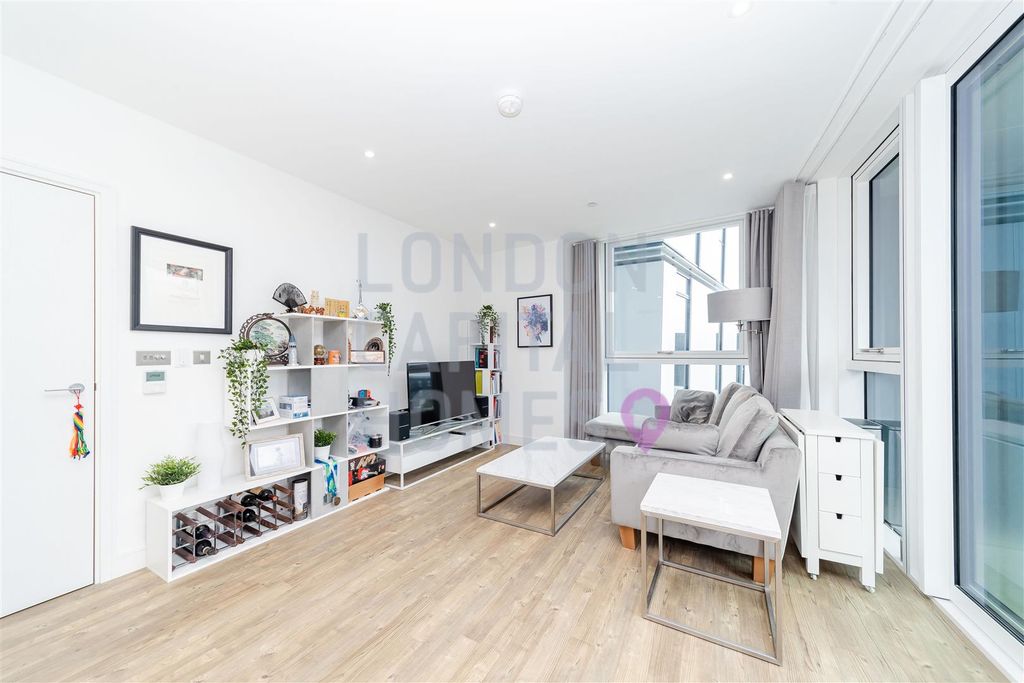 Property photo 1 of 16 2Sep8190.Jpg