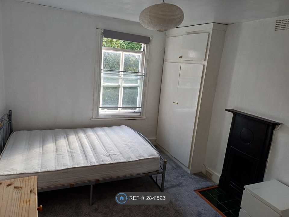 Property photo 3 of 3