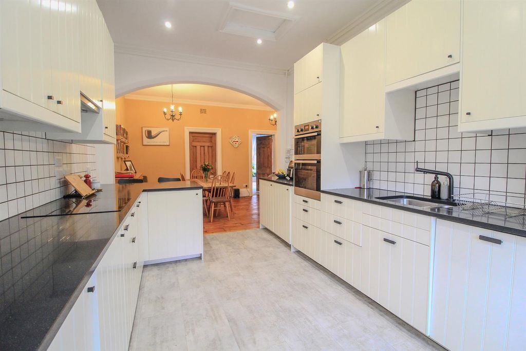 Property photo 2 of 35 Img_7183.Jpg