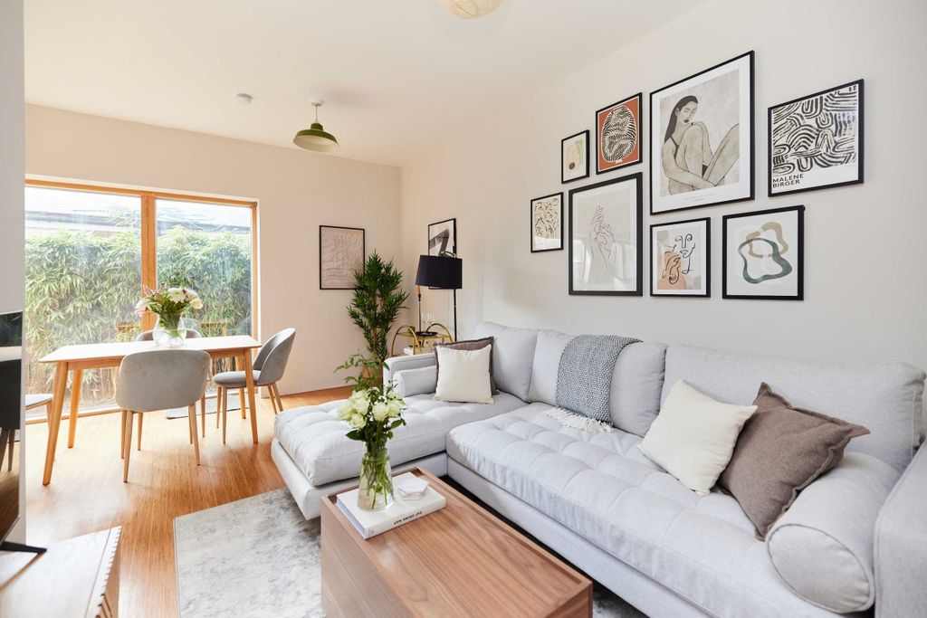 Property photo 2 of 10 Tfqu02Hdzra93Ccxus9x