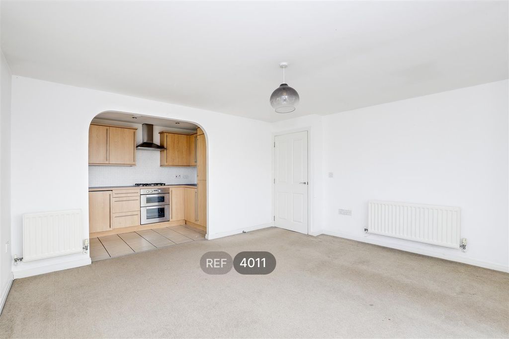 Property photo 2 of 12 Living Room