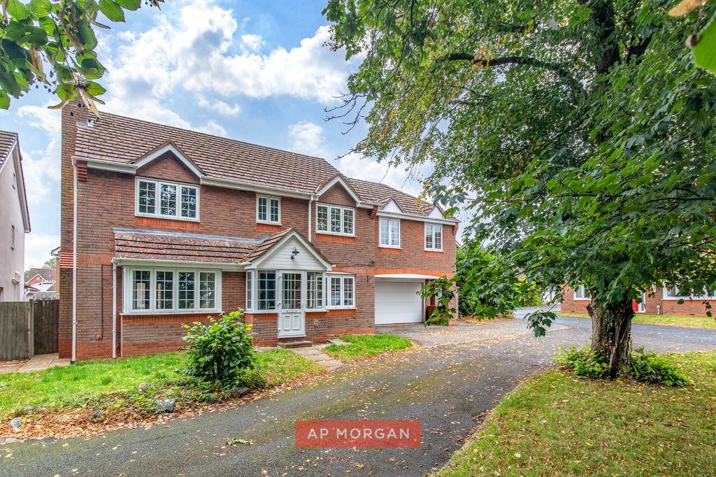 Property photo 1 of 19 Picture No. 25