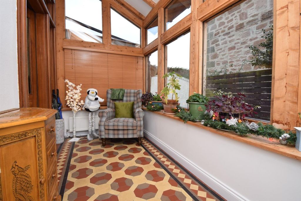 Property photo 3 of 29 Entrance Porch-2.Jpg