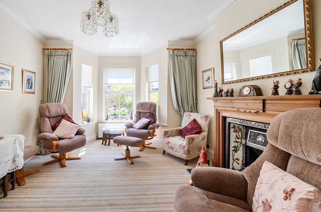 Property photo 3 of 23 1484851-14-6A46A9...