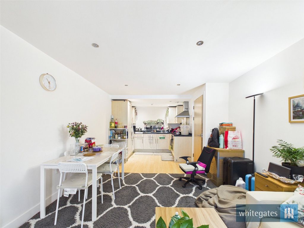 Property photo 2 of 10 Picture No. 04