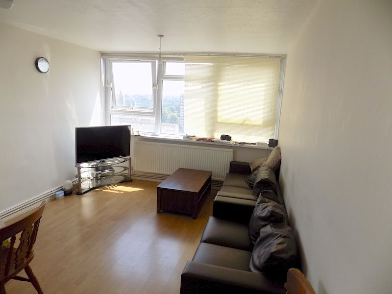 Property photo 1 of 3 2 Bedroom Flat For Sale In Southall