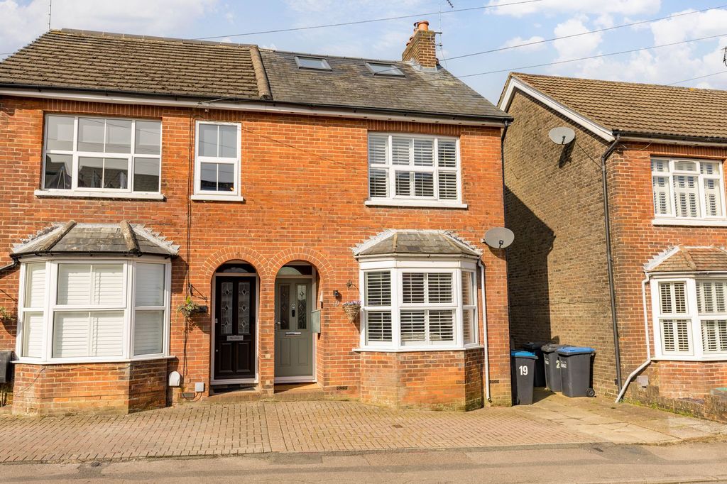 Property photo 1 of 25