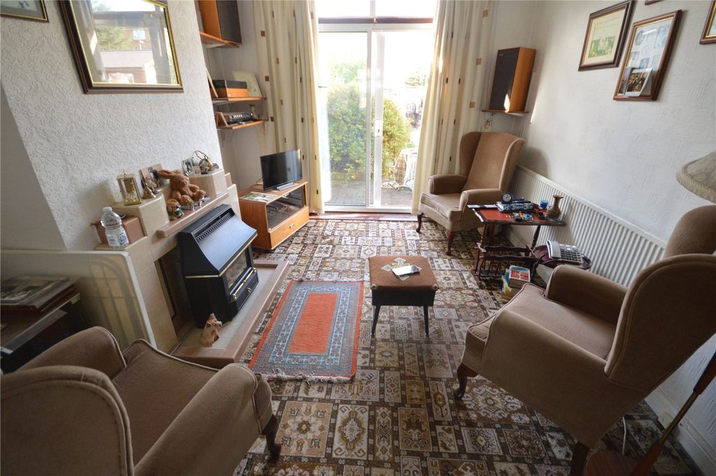 Property photo 2 of 12 Picture No. 42