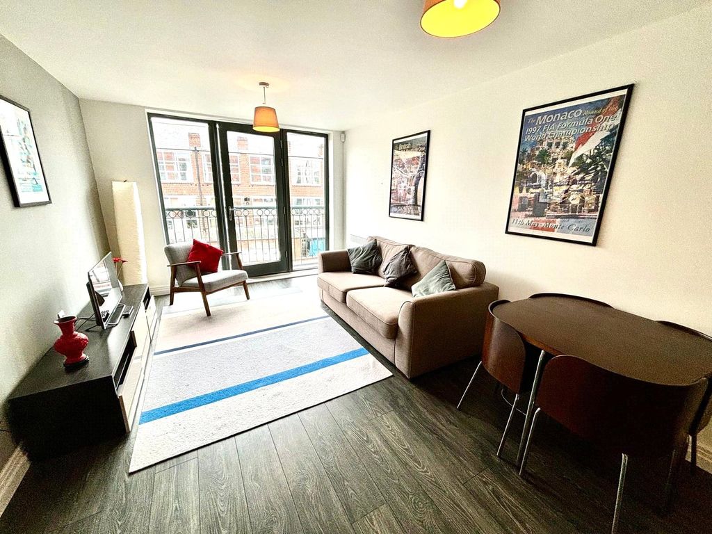 Property photo 1 of 8 Picture No. 16