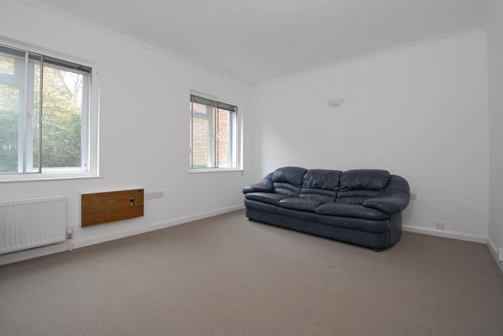 Property photo 1 of 5 Internal View