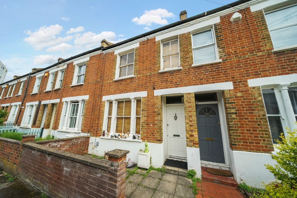 Property photo 1 of 9 Picture No. 11