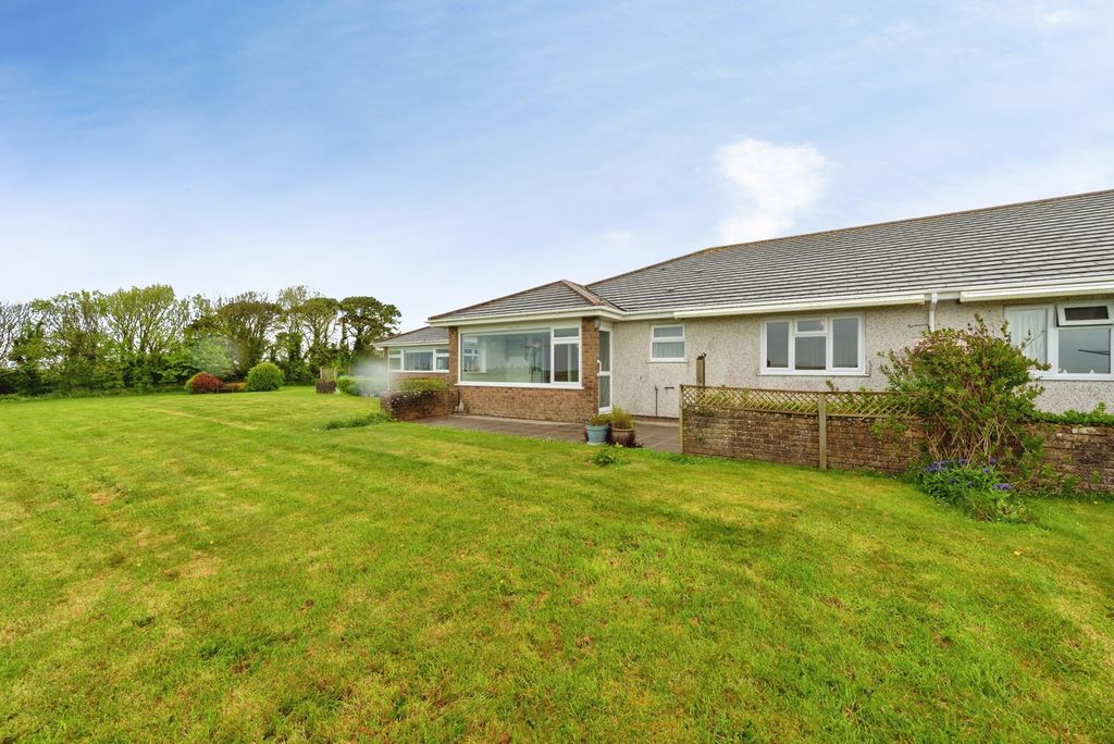 Property photo 1 of 24 Pbox-Img.Jpg