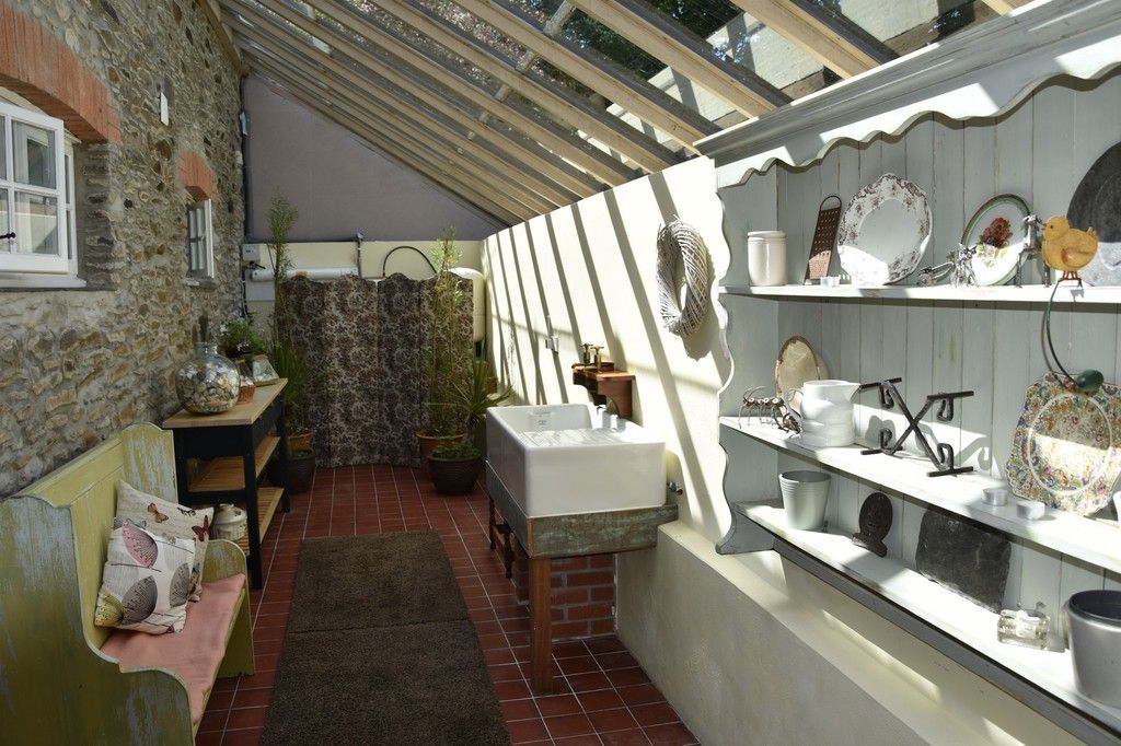 Property photo 3 of 41