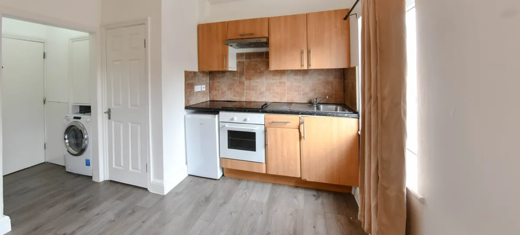 Property photo 2 of 5