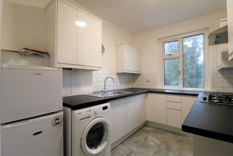 Property photo 3 of 13 Photo 5