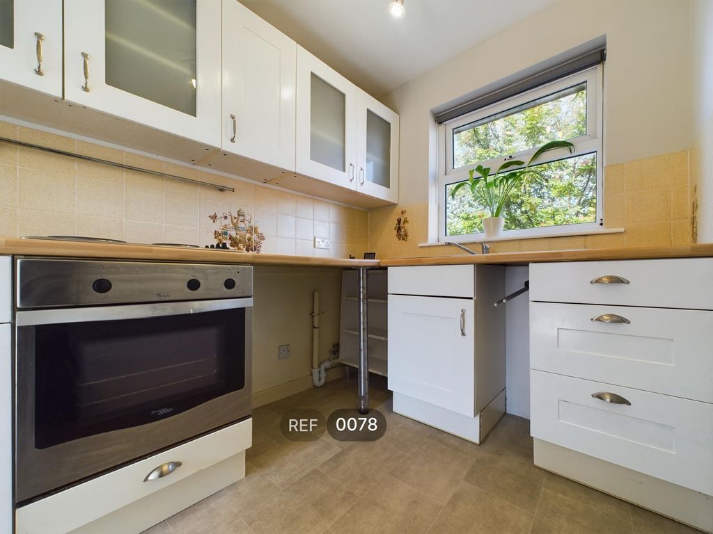 Property photo 1 of 13 Kitchen