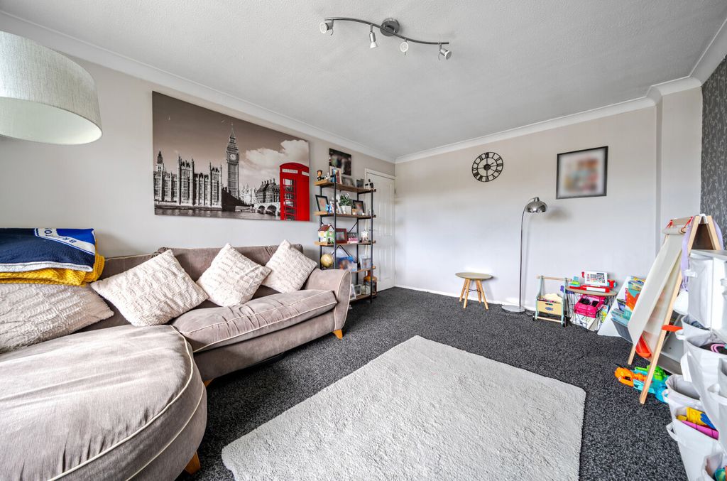 Property photo 2 of 9 1470022-15-6A2981...