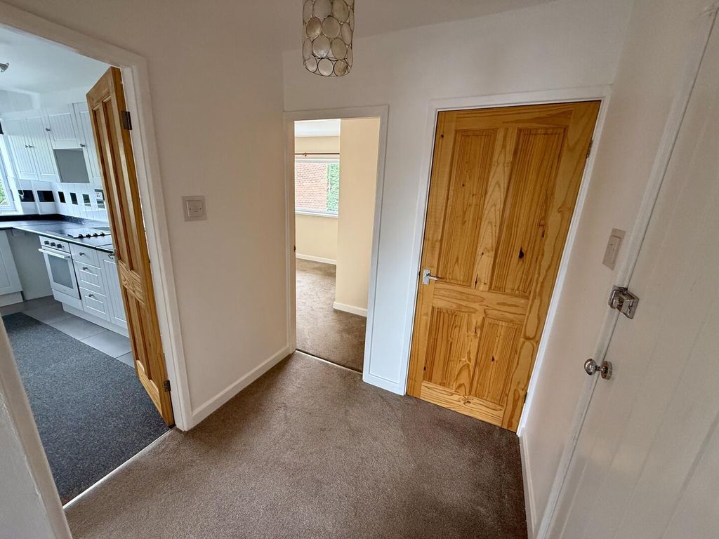 Property photo 3 of 6 Entrance Hallway