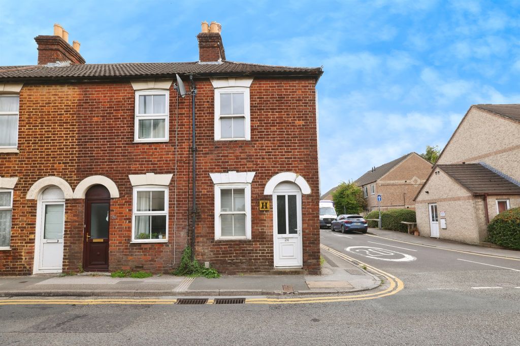 Property photo 1 of 13