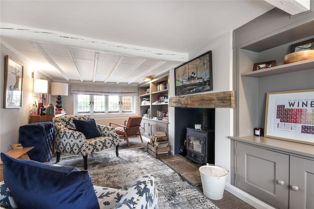 Property photo 3 of 15 Sitting Room