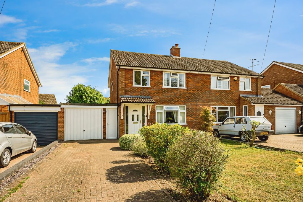 Property photo 1 of 16