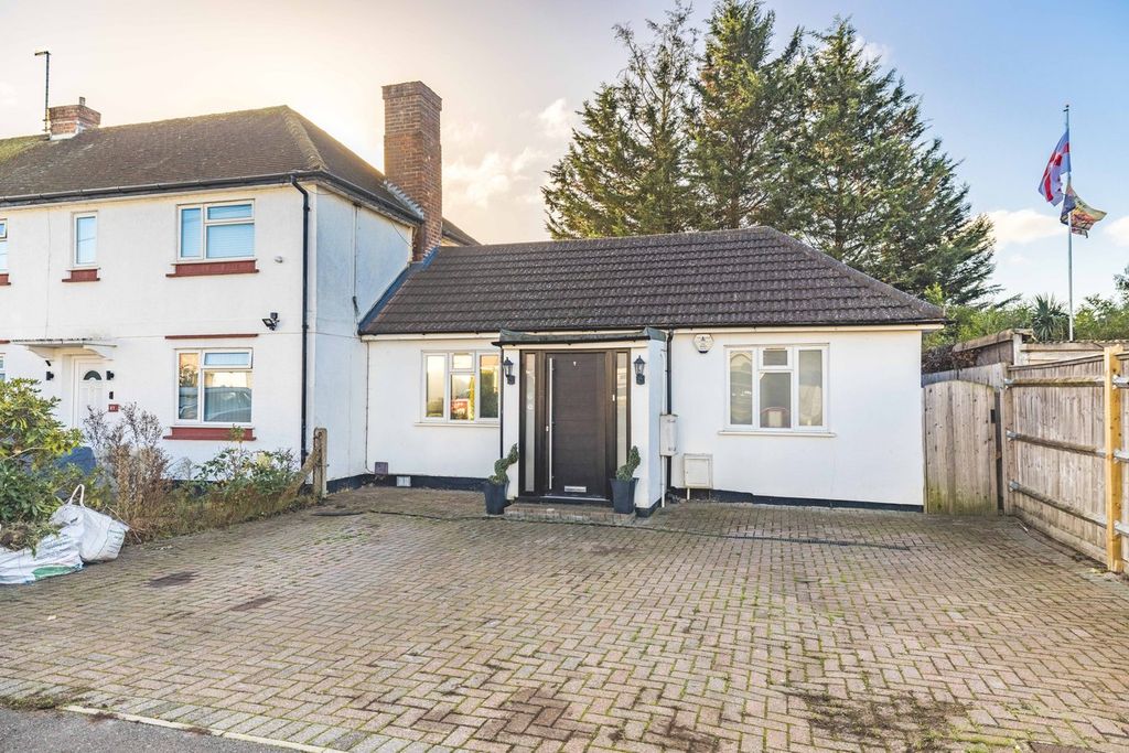 Property photo 1 of 9