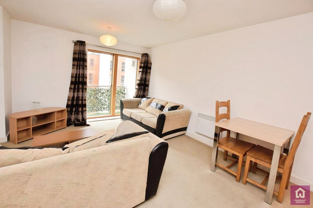 Property photo 2 of 14 Pbox-Img.Jpg