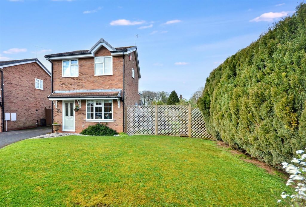 Property photo 1 of 17