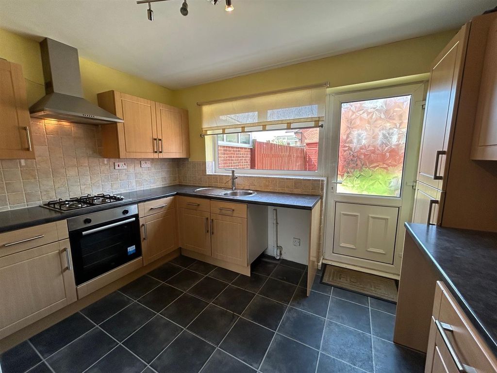 Property photo 3 of 9 12.Jpg